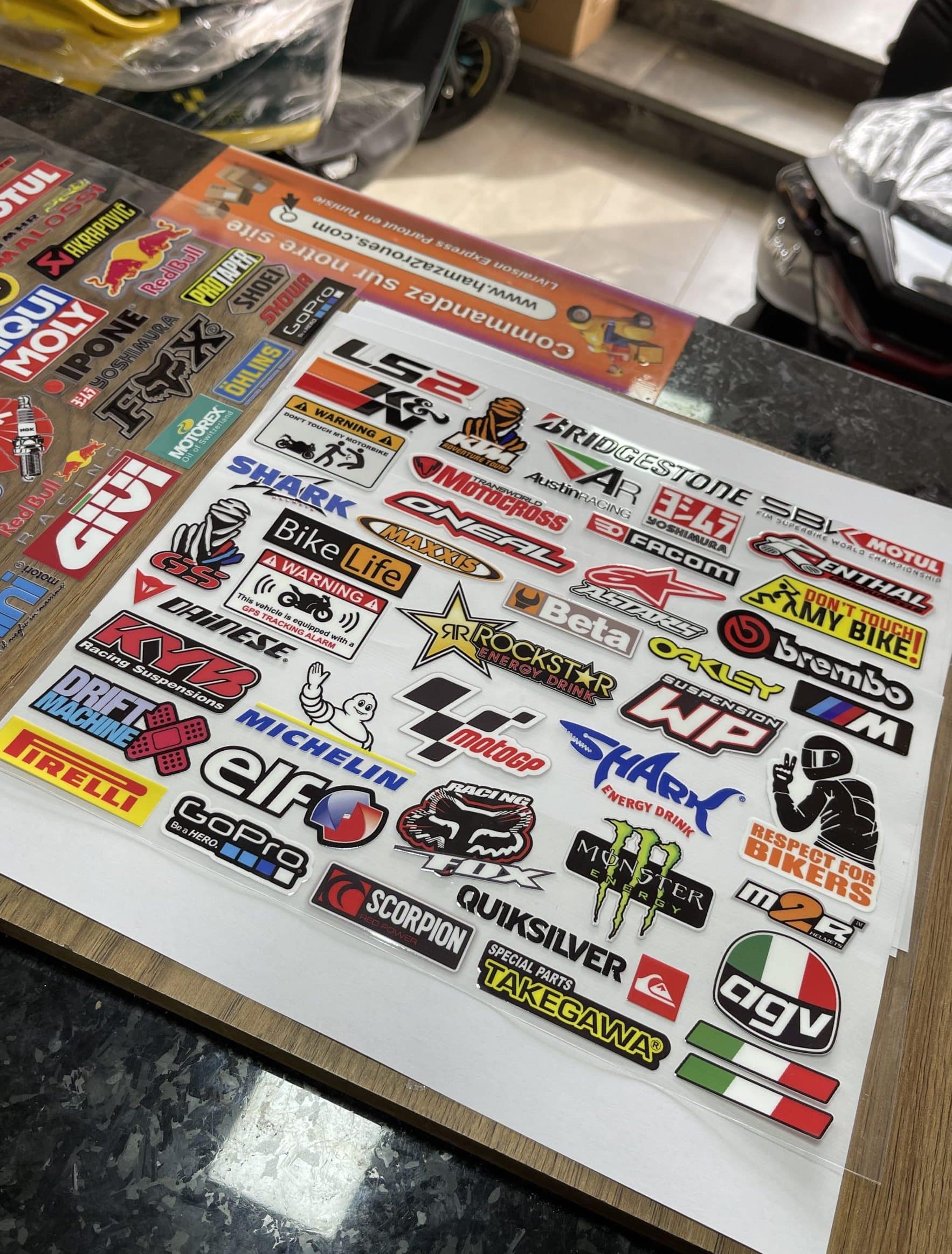 IMG_5615 Pack Deluxe V2 Stickers Autocollant 3D – Image 1