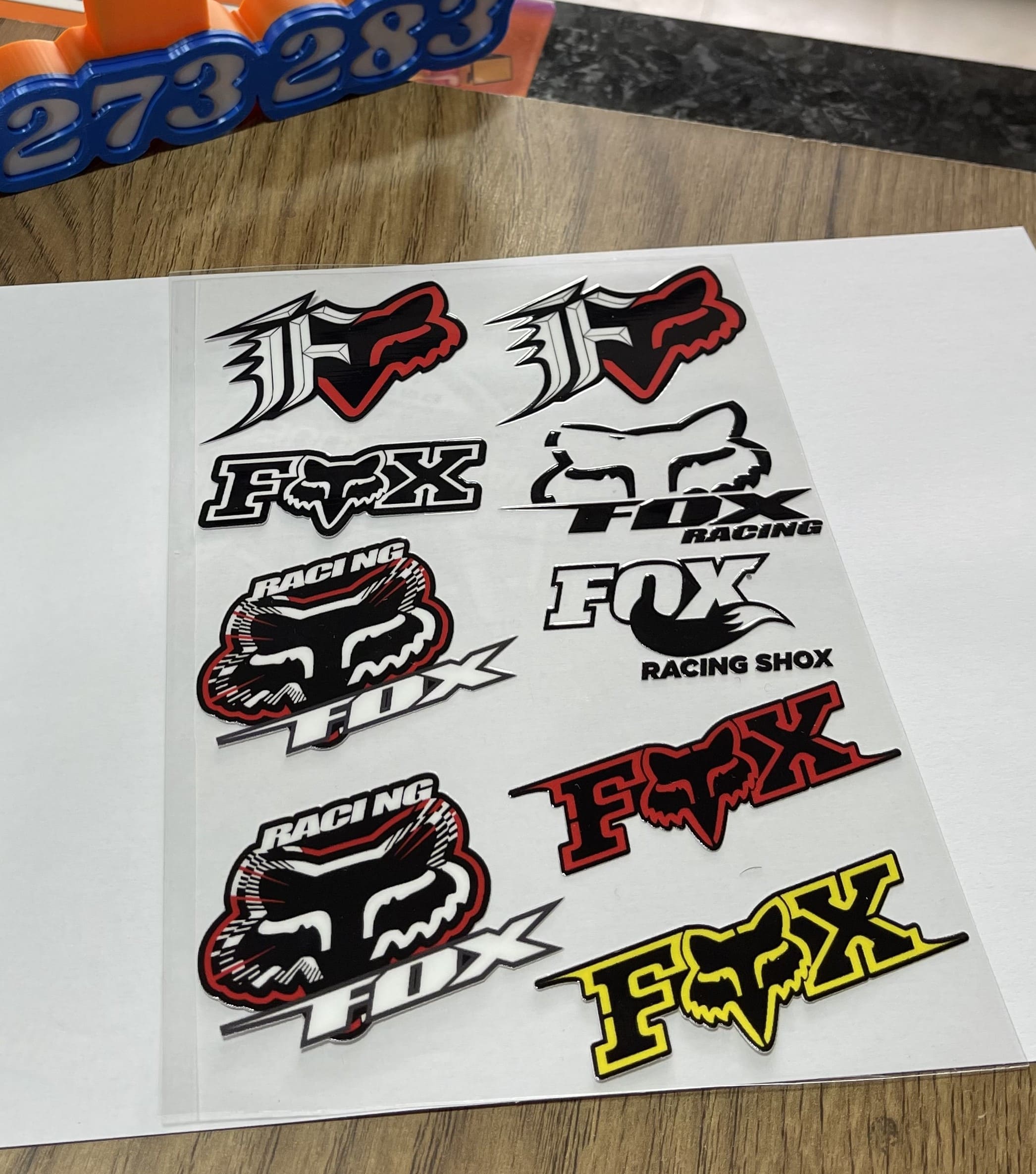 IMG_6698 (1) Fox Stickers Autocollant 3D – Image 1
